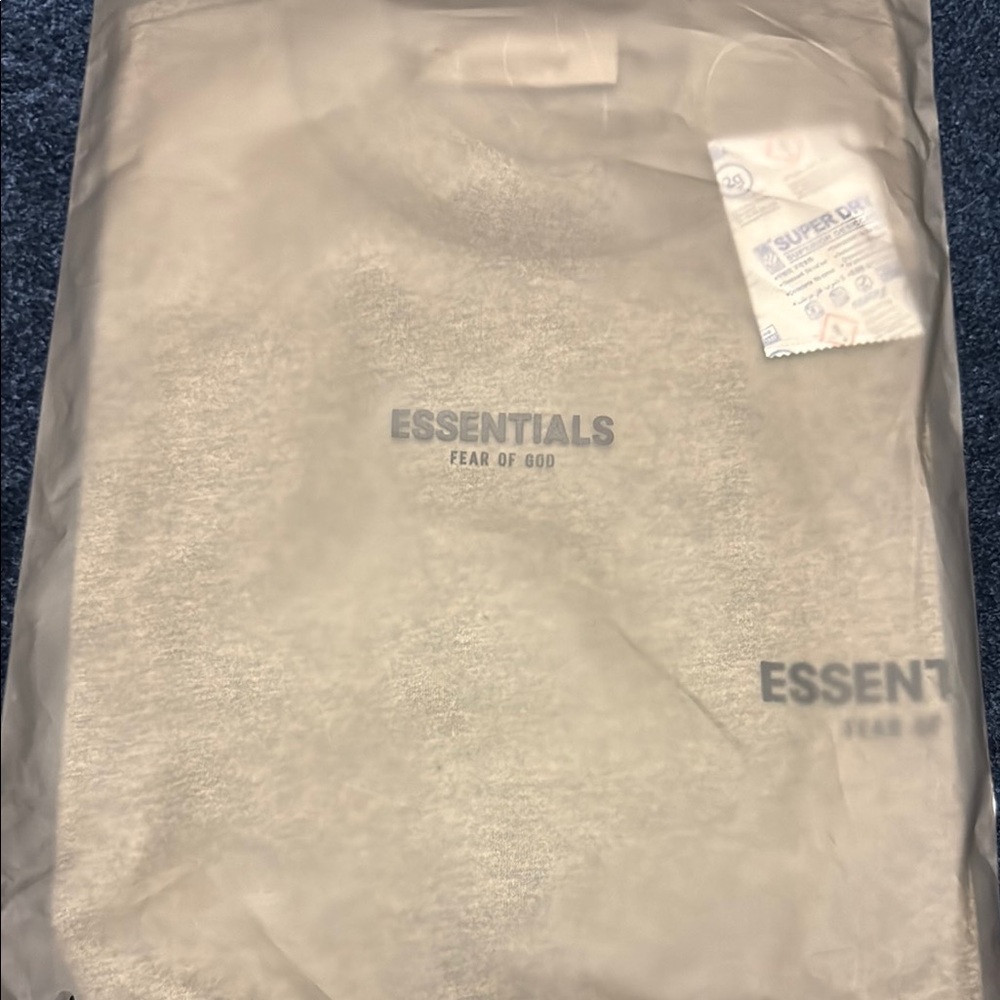 Fear of God Essentials Cream Tee (dark oatmeal)